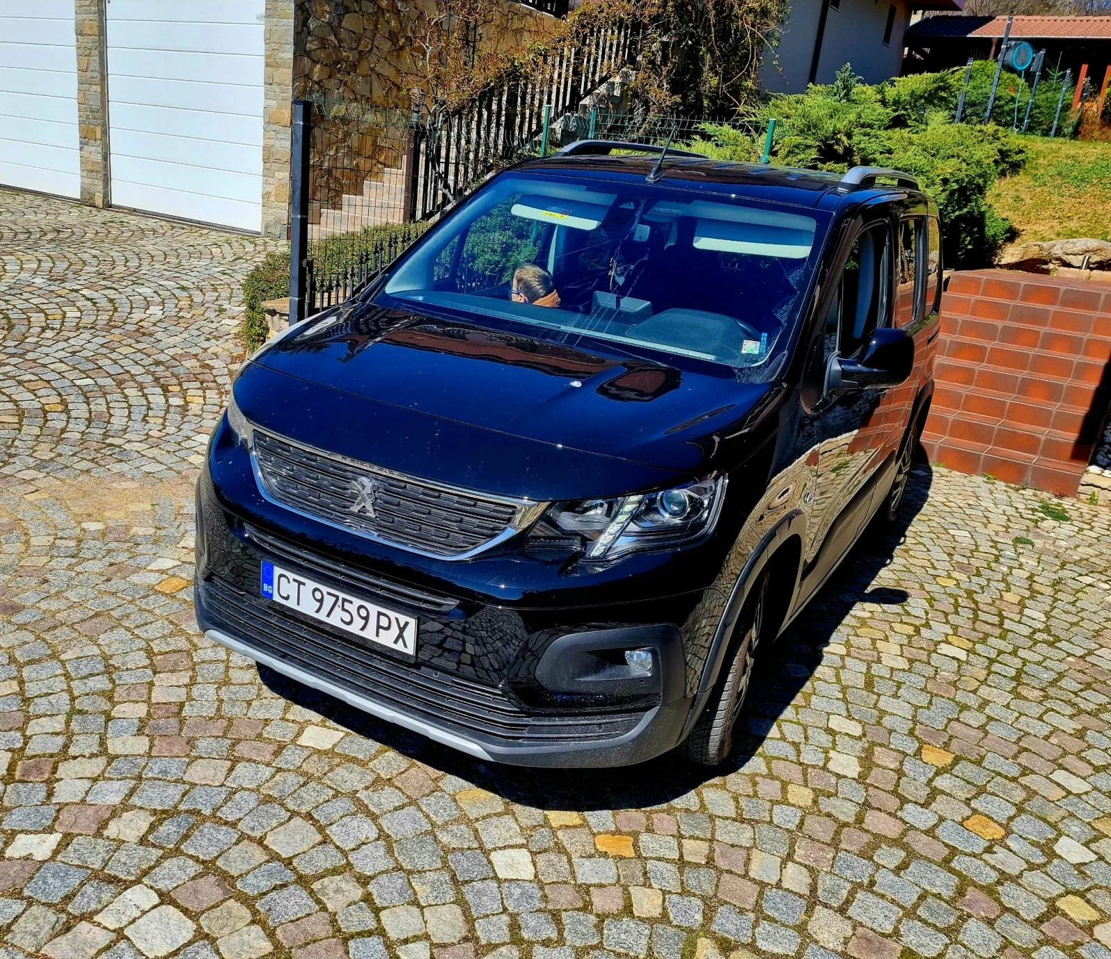 Peugeot Rifter 1.5 HDI ALLURE - изображение 2