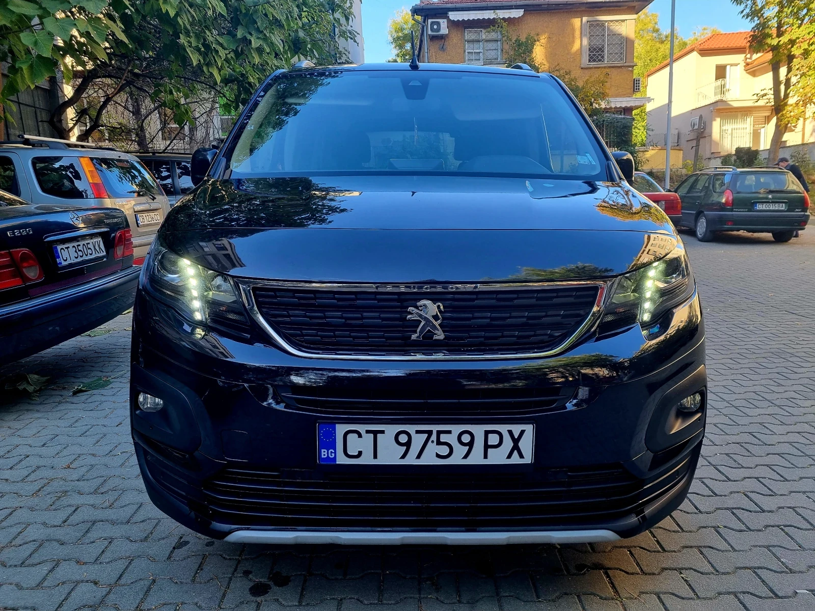 Peugeot Rifter 1.5 HDI ALLURE - изображение 3