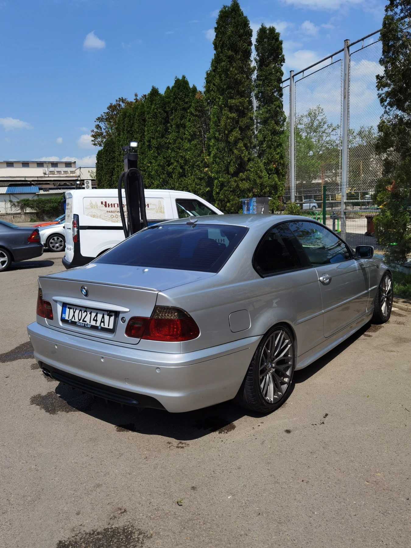 BMW 320  - изображение 9