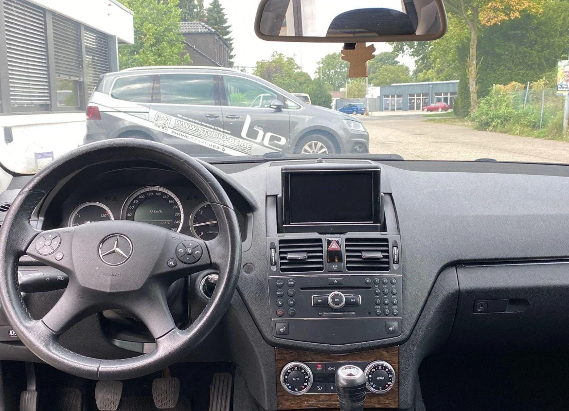 Mercedes-Benz C 220 170 к.с. Внос от Германия!!! - изображение 7