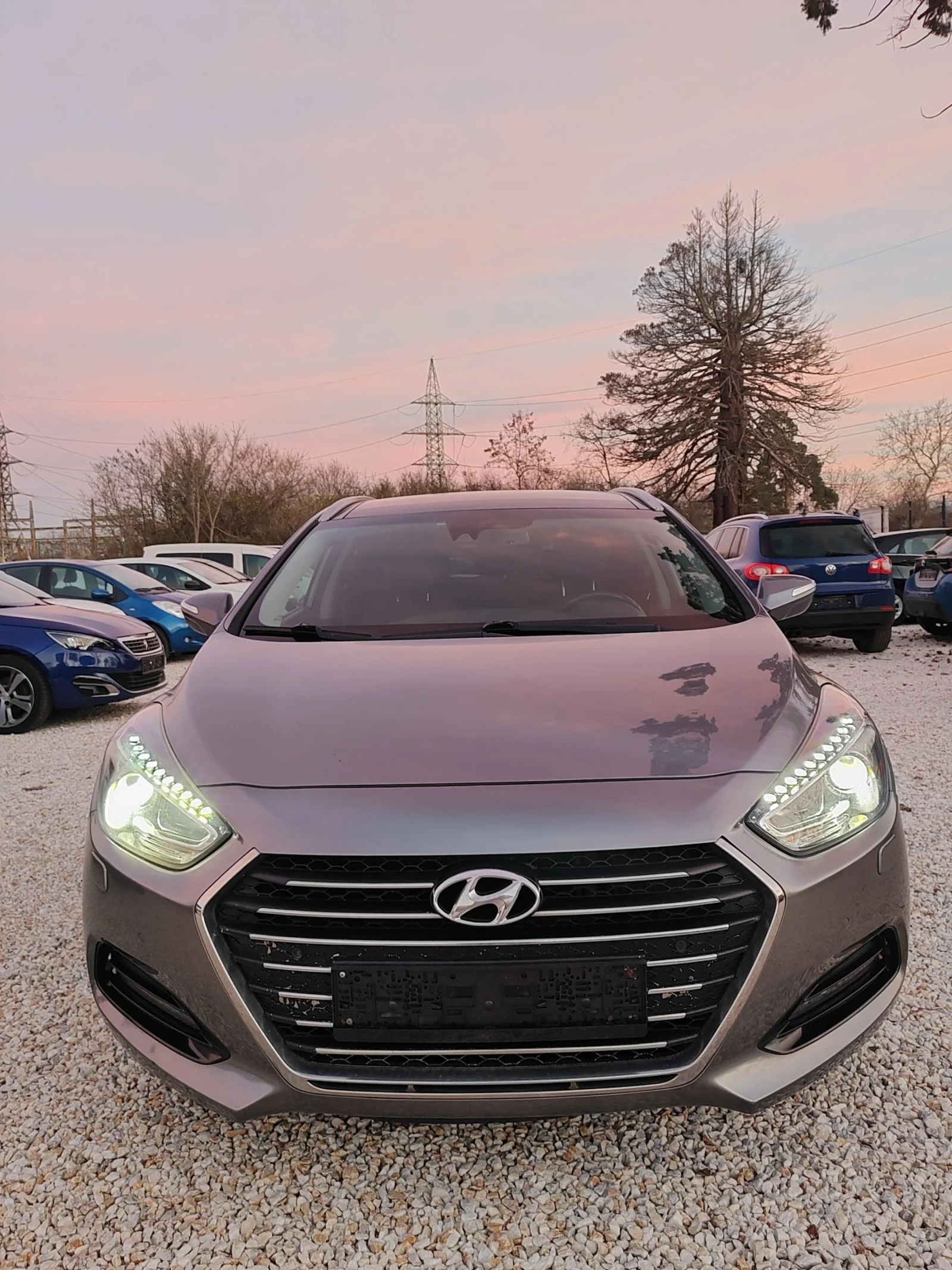 Hyundai I40 1.7, 140..   | Mobile.bg   17