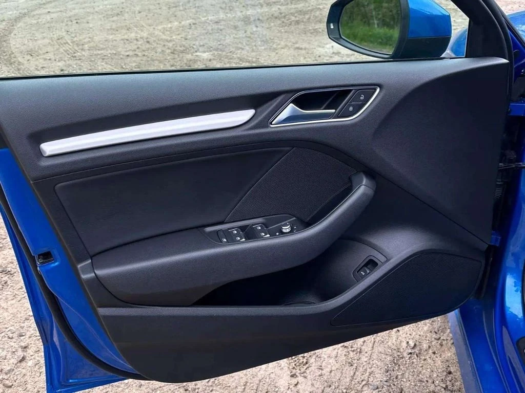 Audi S3 * quattro Premium Plus * CARFAX * ЦЕНА ДО БГ - изображение 10