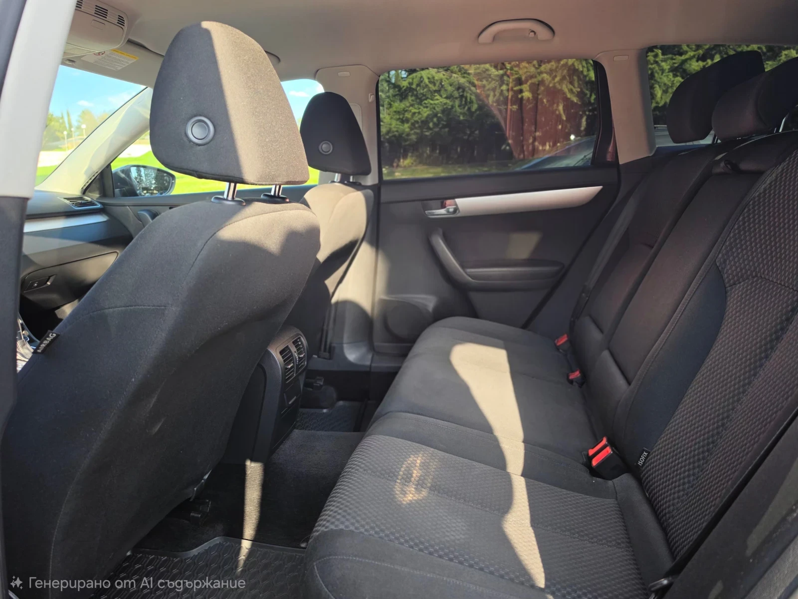 VW Passat B7 2.0 140 к.с., снимка 10 - Автомобили и джипове - 54102357