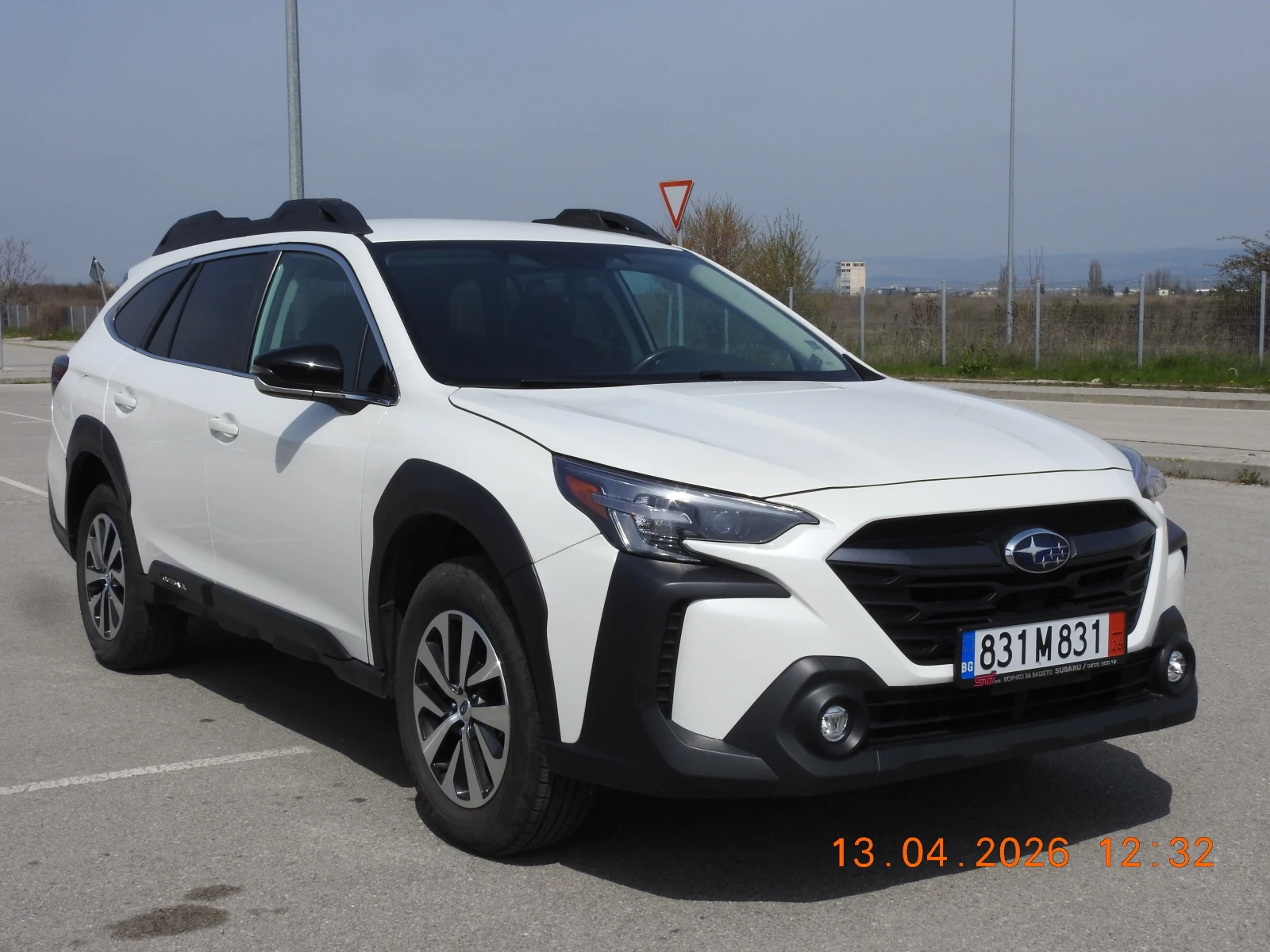 Subaru Outback Premium, снимка 3 - Автомобили и джипове - 54180598