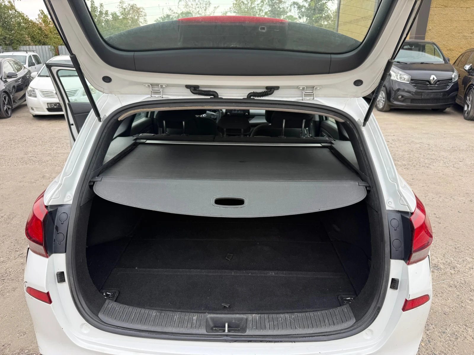 Hyundai I30 1.4i ��� 100��. | Mobile.bg � ����������� 11