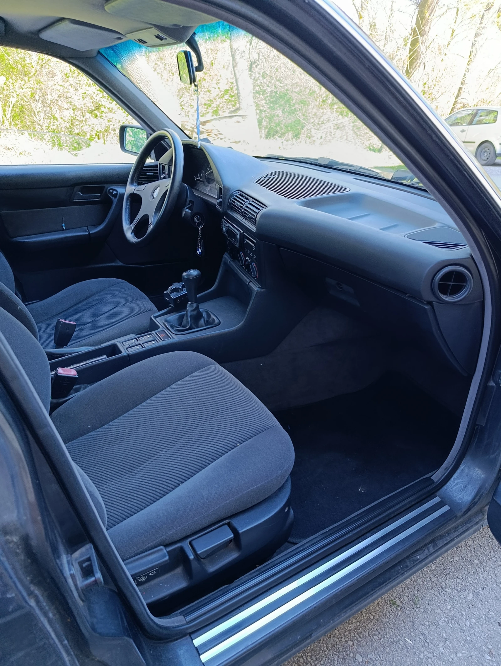 BMW 520 520I, снимка 5 - Автомобили и джипове - 54304459