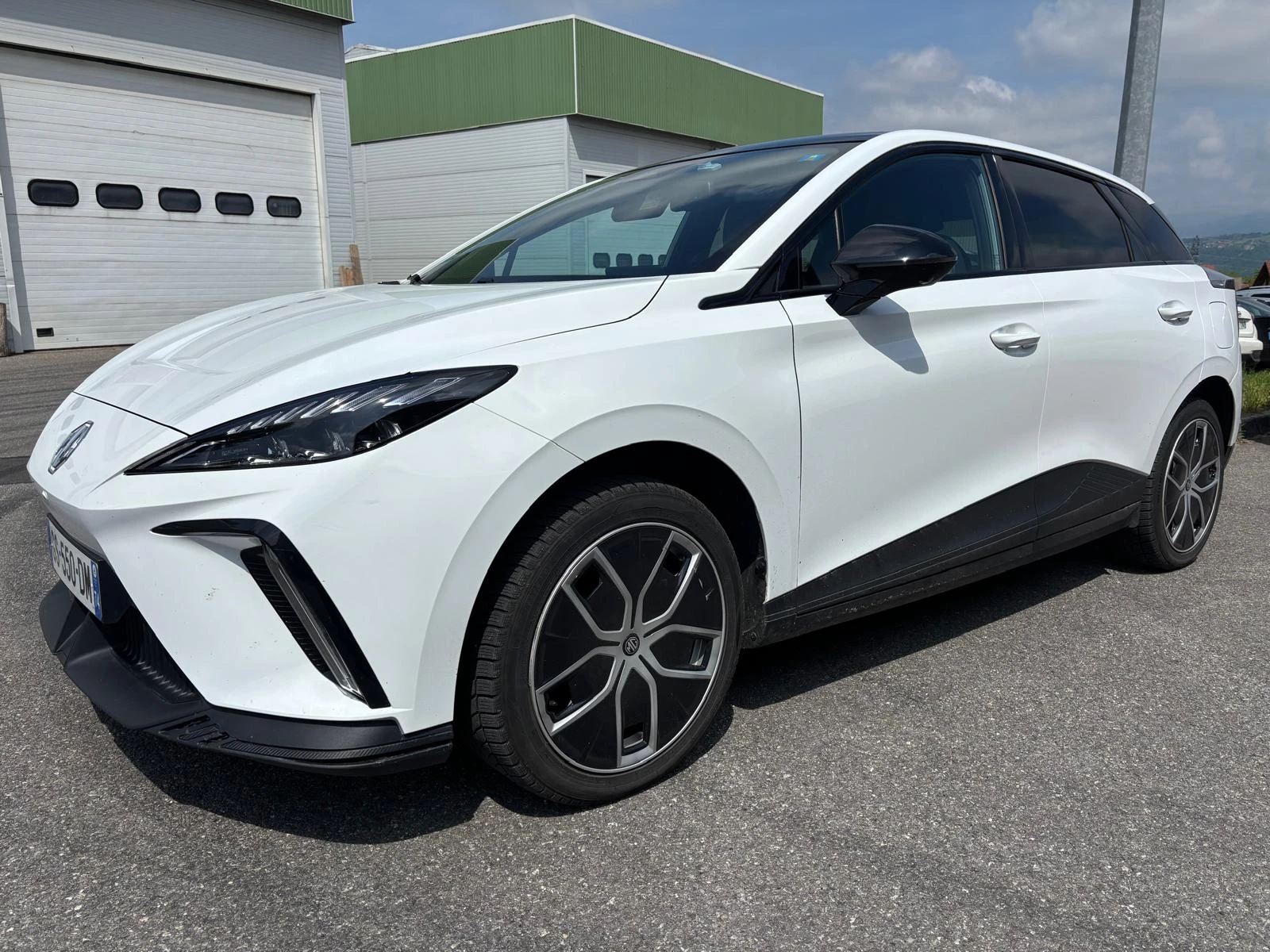 Mg MG4 LUXURY EXTENDED RANGE 77kW