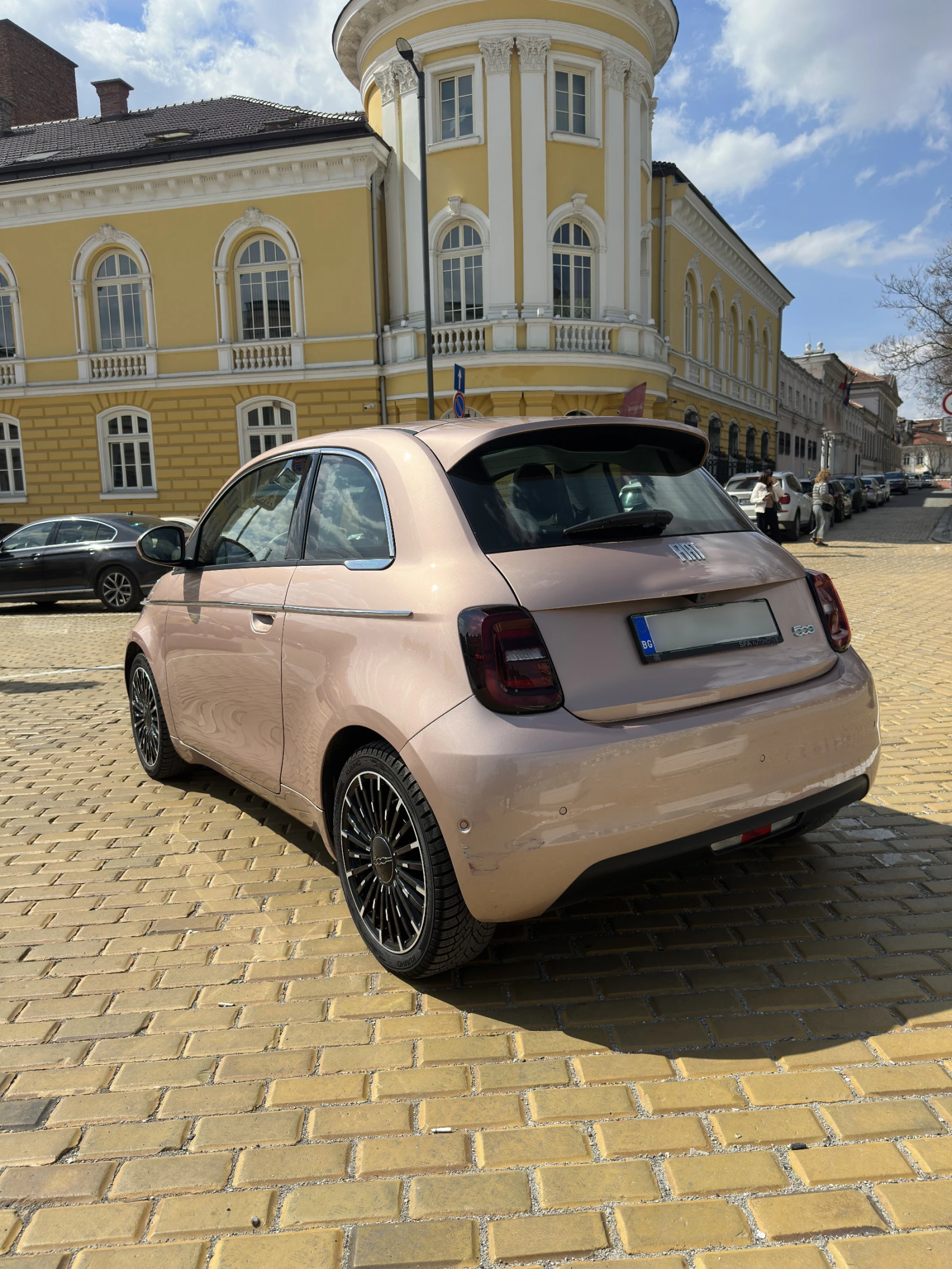 Fiat 500e La Prima 3+ 1, снимка 3 - Автомобили и джипове - 54733852