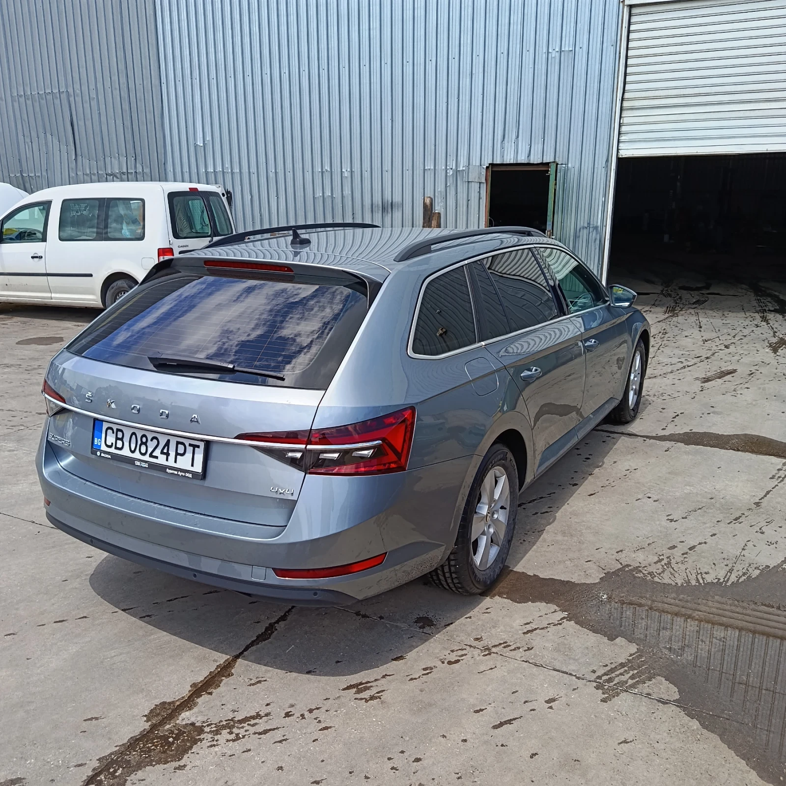 Skoda Superb 2.0 TDI 190к.с., снимка 6 - Автомобили и джипове - 54776540