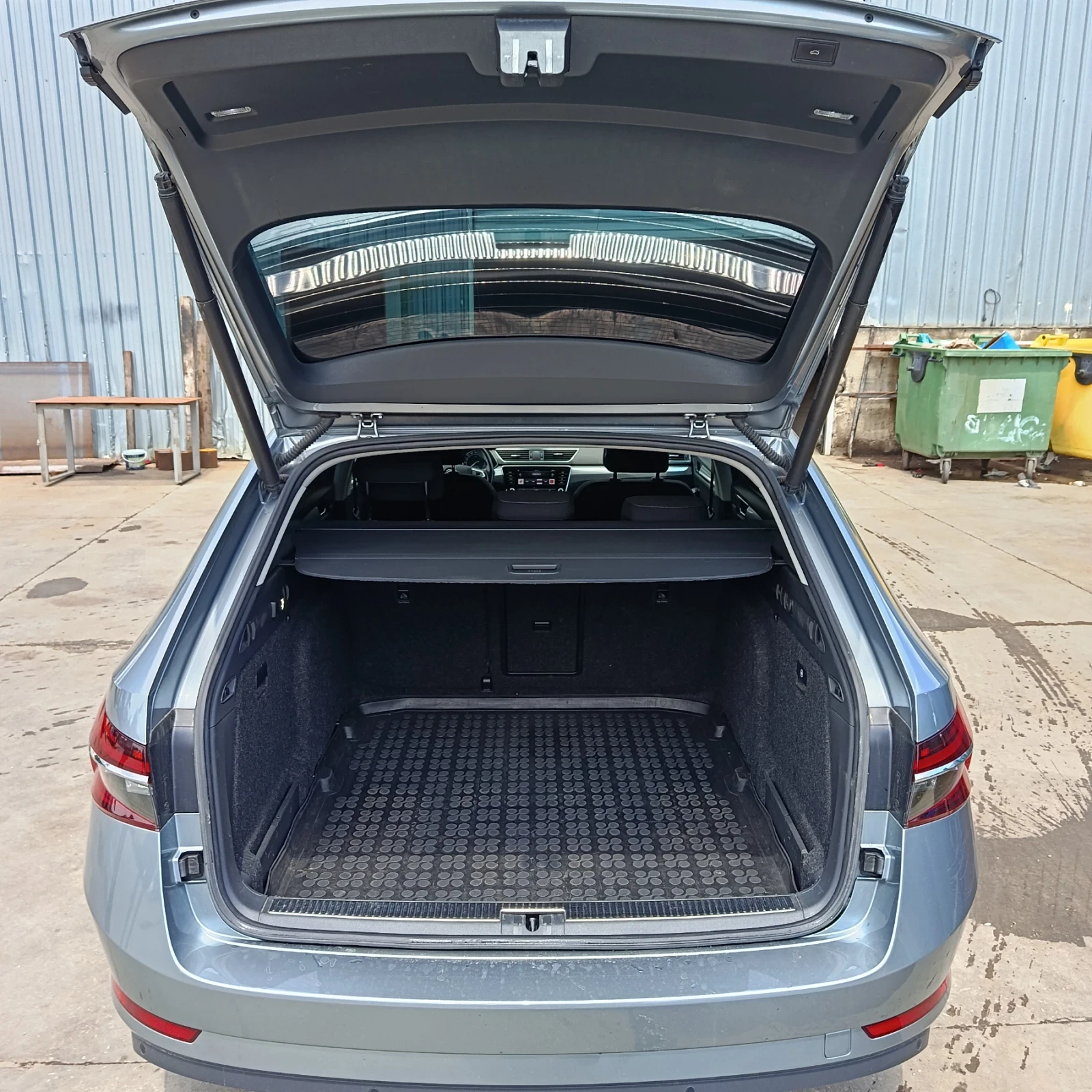 Skoda Superb 2.0 TDI 190к.с., снимка 4 - Автомобили и джипове - 54776540