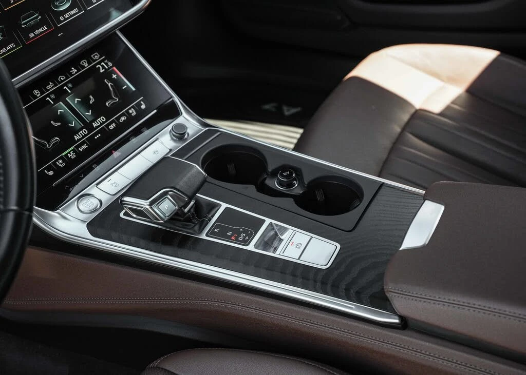 Audi A7 55 TFSI Technik Quattro* DISTRONIC* 360* ПАНОРАМА*, снимка 13 - Автомобили и джипове - 55434835