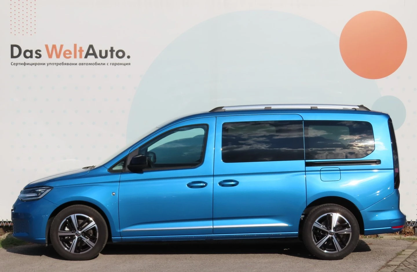 VW Caddy, снимка 2 - Автомобили и джипове - 56420374