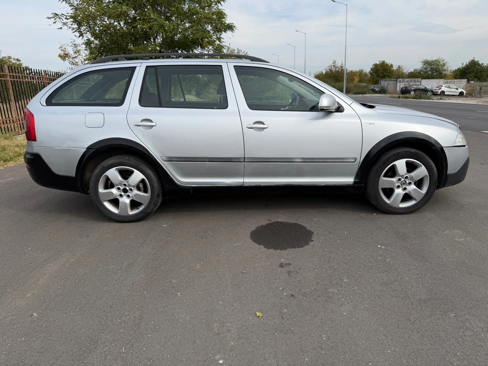 Skoda Octavia 2.0d 4x4 140�.�. | Mobile.bg � ����������� 2