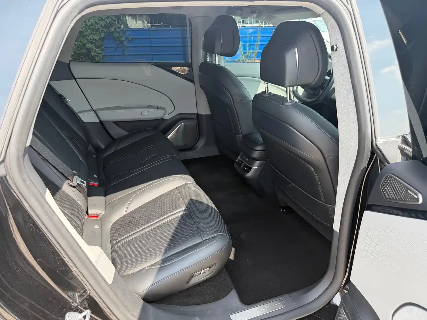 Zeekr 009 007* RWD* �����* ��������* ���������* ������ ���� | Mobile.bg � ����������� 11