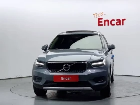 Volvo XC40 B4 MOMENTUM, снимка 3