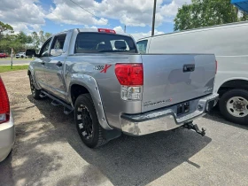 Обява за продажба на Toyota Tundra Crew Cab* 5.7* БЕЗ РЪЖДА* КОЖА* ВИДЕО НА МОТОР ~30 000 лв. - изображение 2
