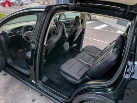 Tesla Model X P90D, снимка 11