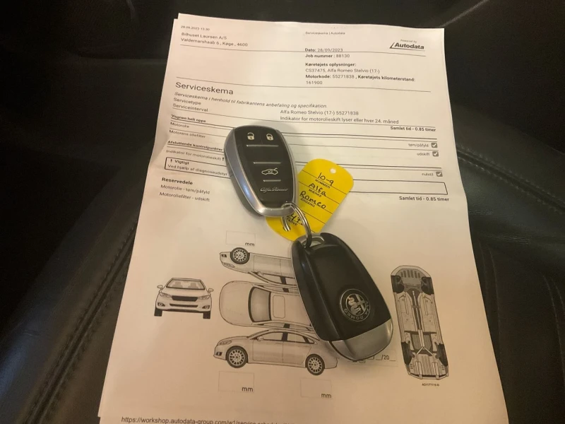 Alfa Romeo Stelvio 2.2d Панорама Line Assist Memory KeyLess, снимка 17 - Автомобили и джипове - 47256881