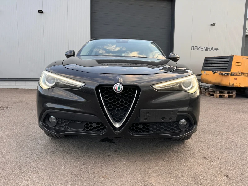 Alfa Romeo Stelvio 2.2d Панорама Line Assist Memory KeyLess, снимка 1 - Автомобили и джипове - 47256881