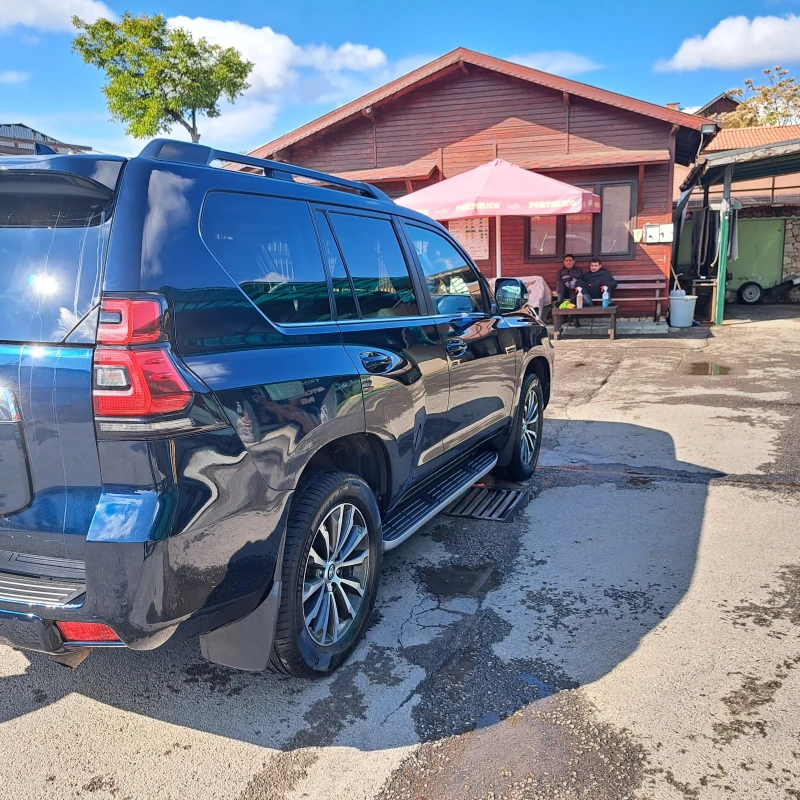 Toyota Land cruiser Premium luxury, снимка 5 - Автомобили и джипове - 47596718