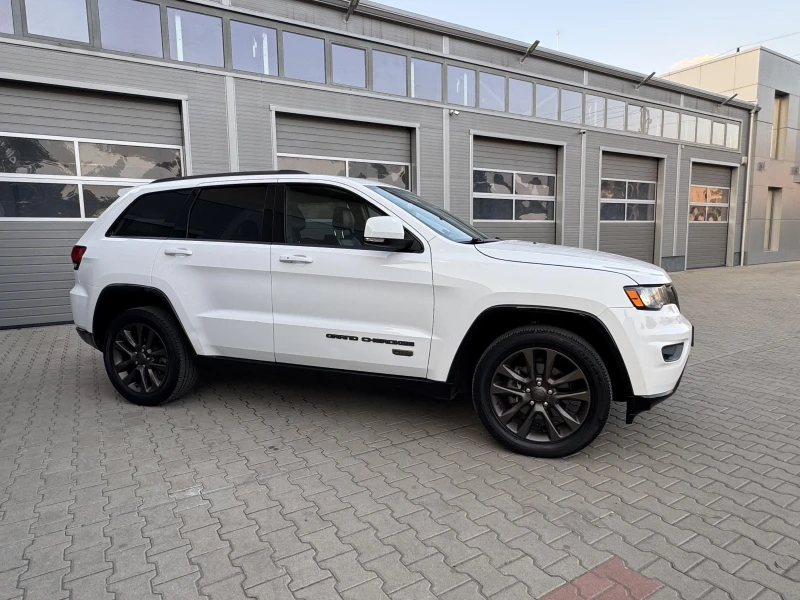 Jeep Grand cherokee 75 ANNIVERSARY/ LPG, снимка 4 - Автомобили и джипове - 52384741