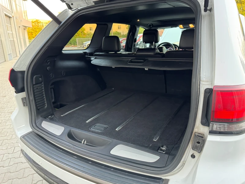 Jeep Grand cherokee 75 ANNIVERSARY/ LPG, снимка 13 - Автомобили и джипове - 52384741