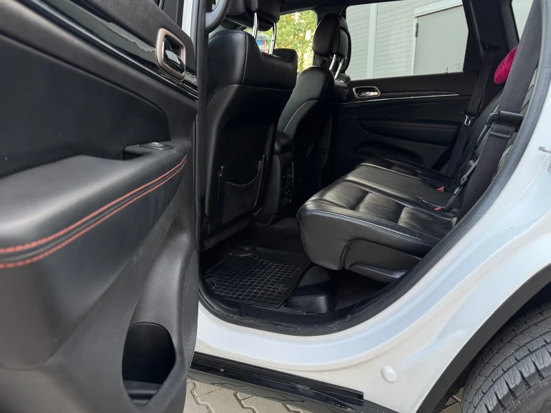 Jeep Grand cherokee 75 ANNIVERSARY/ LPG, снимка 12 - Автомобили и джипове - 52384741