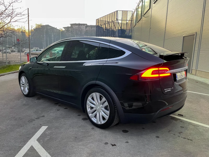 Tesla Model X P90D, снимка 16 - Автомобили и джипове - 52806853