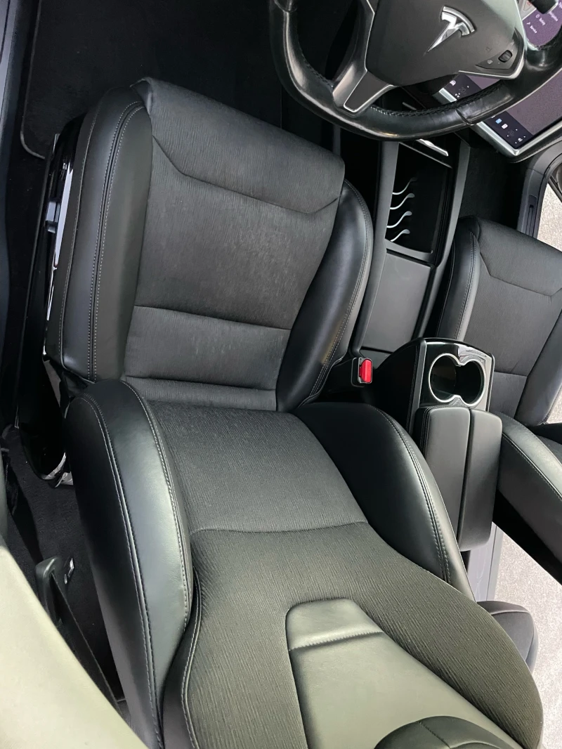 Tesla Model X P90D, снимка 9 - Автомобили и джипове - 52806853