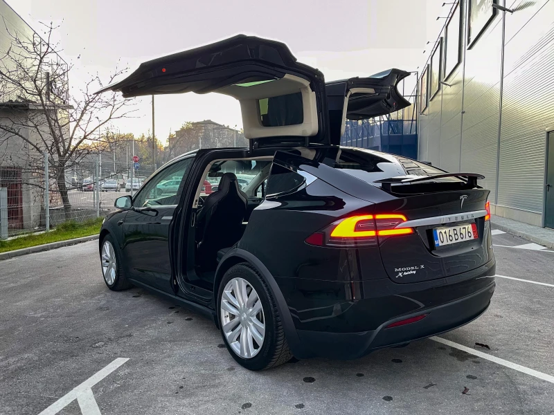 Tesla Model X P90D, снимка 5 - Автомобили и джипове - 52806853