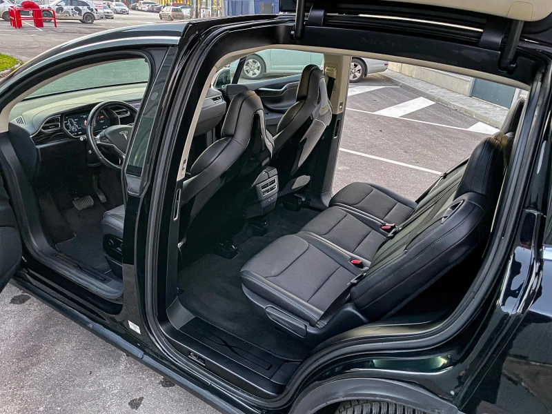 Tesla Model X P90D, снимка 11 - Автомобили и джипове - 52806853