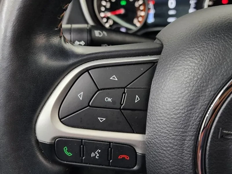 Jeep Compass 2Nd Generation 2.4 Limited Awd, снимка 16 - Автомобили и джипове - 55189781