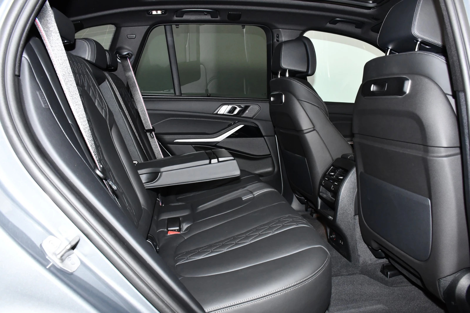 BMW X5  xDrive 30d M Sport Pro AHK Panorama | Mobile.bg   16