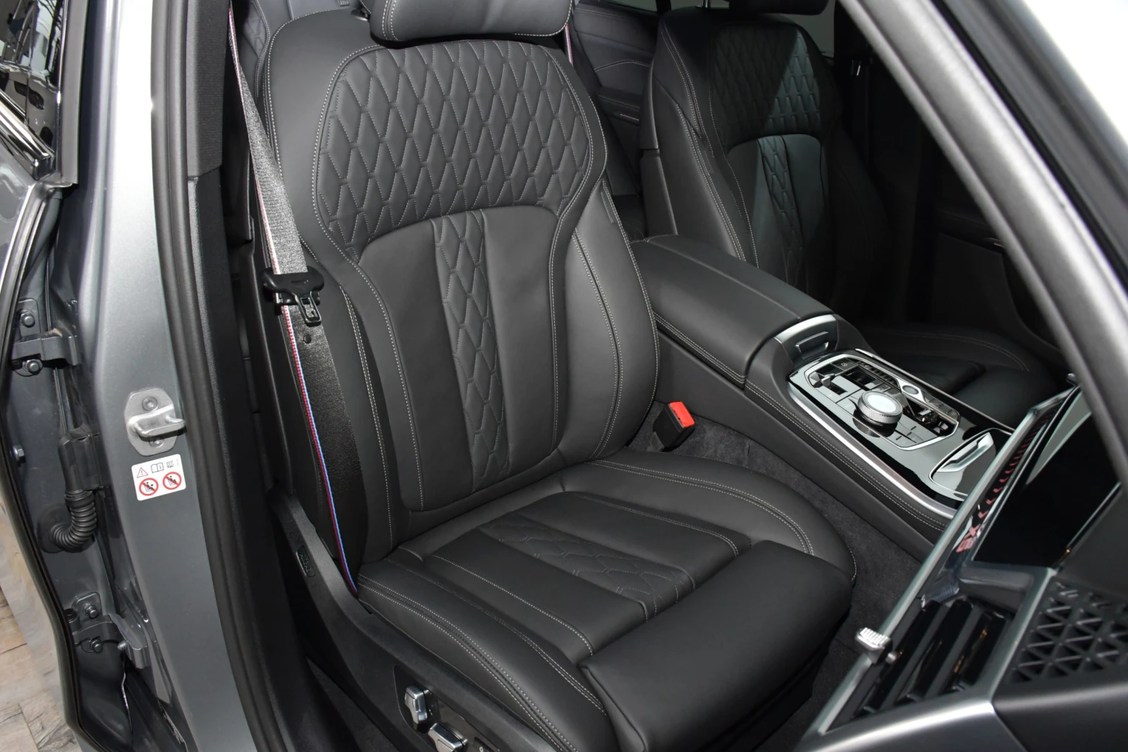 BMW X5  xDrive 30d M Sport Pro AHK Panorama | Mobile.bg   17