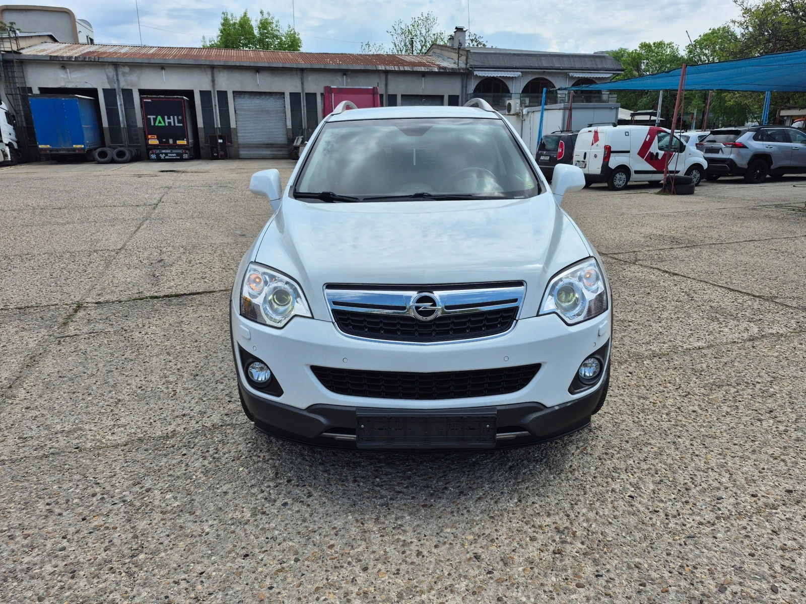 Opel Antara 4+ 4 Навигация, 136000км - изображение 2