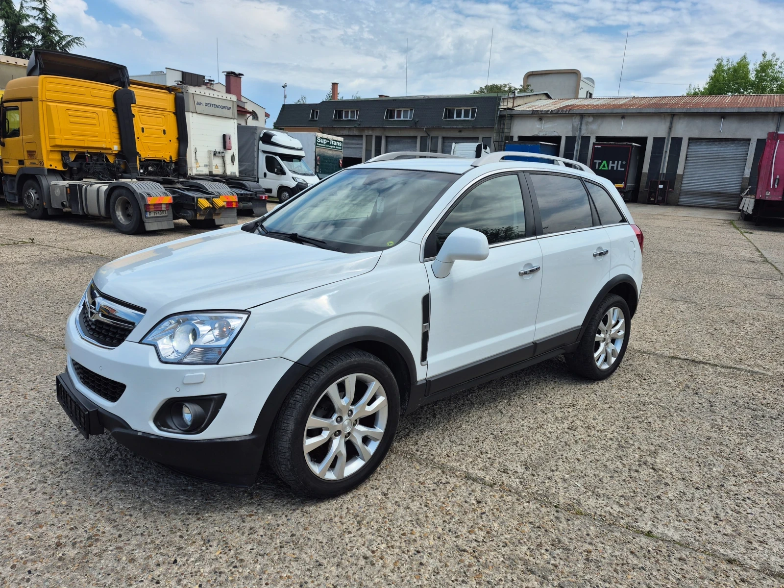 Opel Antara 4+ 4 Навигация, 136000км - изображение 7