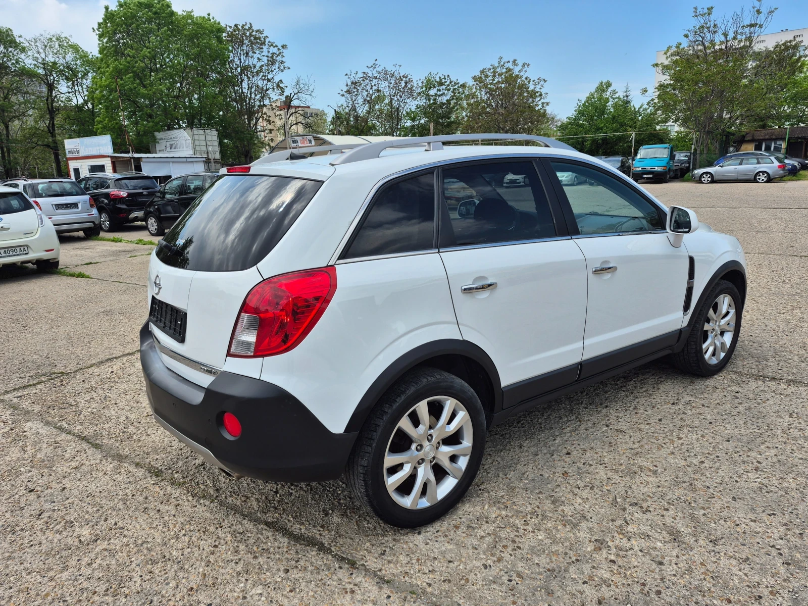 Opel Antara 4+ 4 Навигация, 136000км - изображение 4
