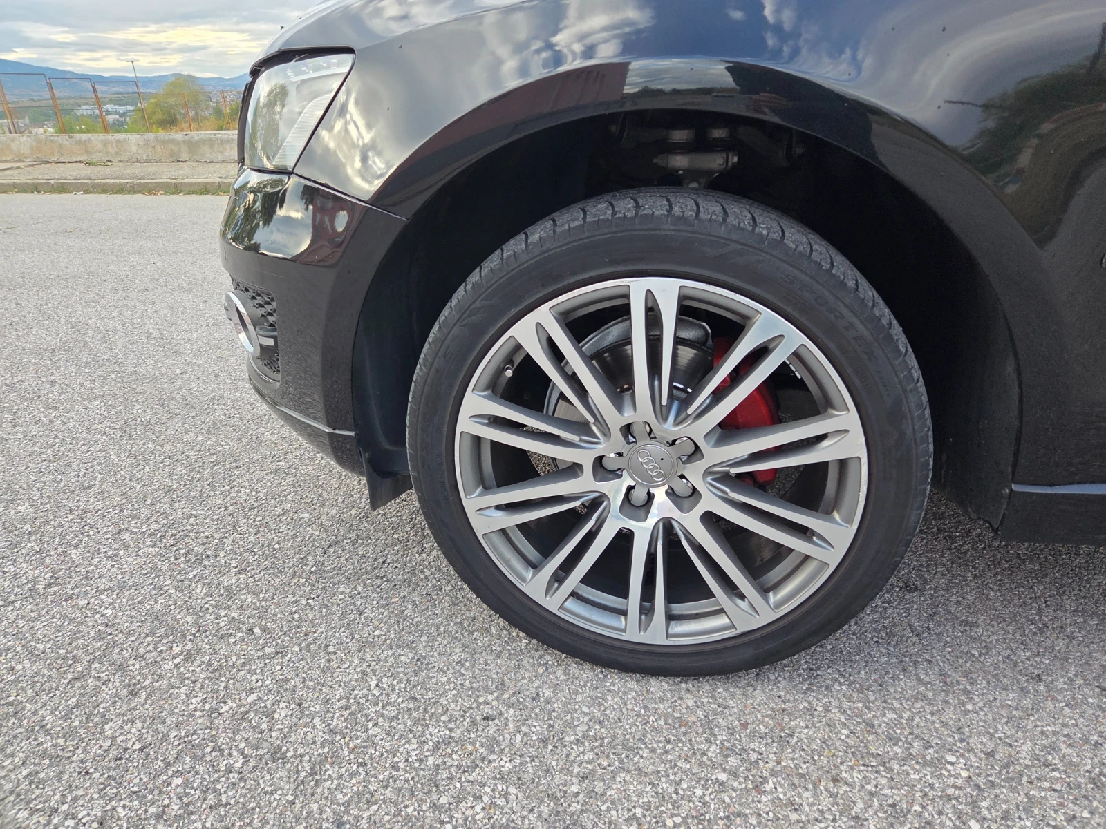Audi Q5 2.0 - изображение 8