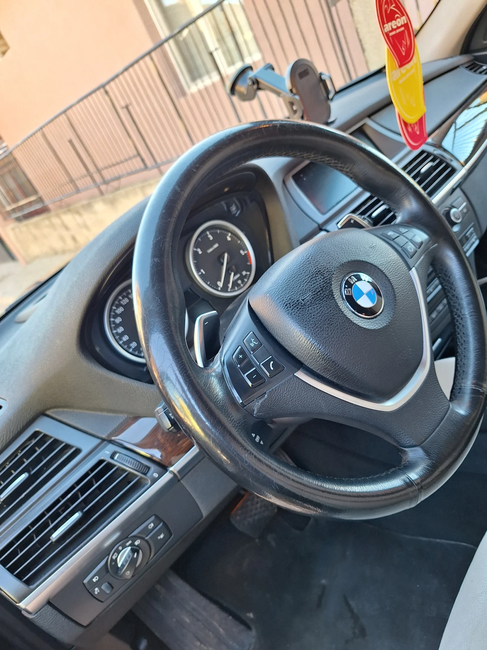 BMW X6  - изображение 7