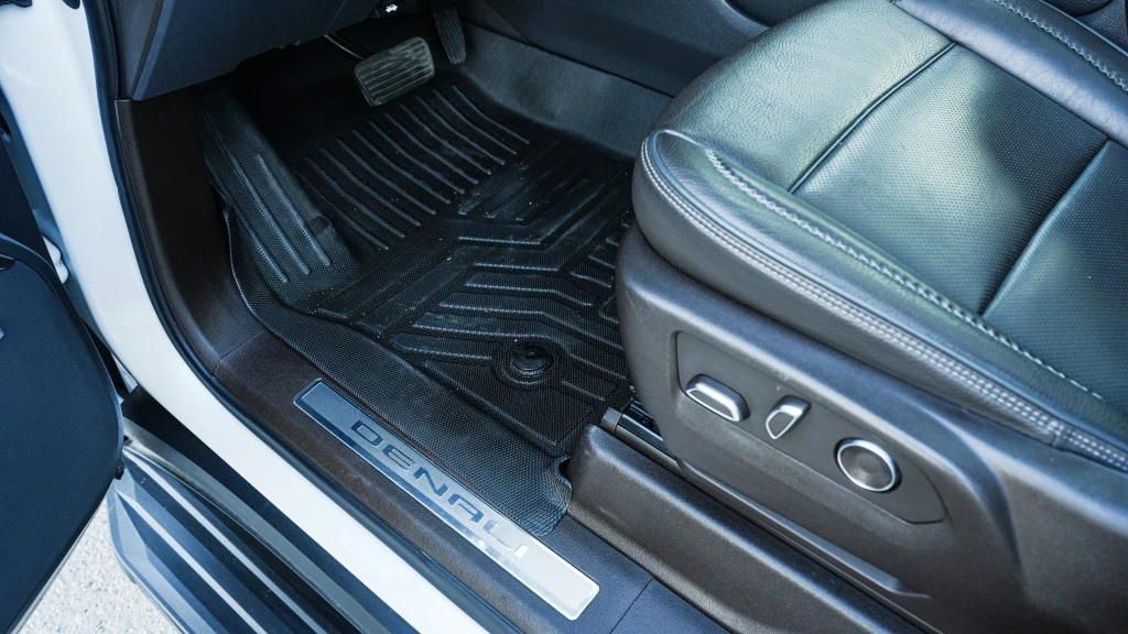 Gmc Yukon * Denali * CARFAX * ��� ������������ ������ | Mobile.bg � ����������� 16