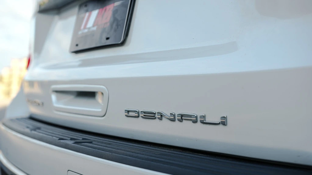 Gmc Yukon * Denali * CARFAX * ��� ������������ ������ | Mobile.bg � ����������� 12