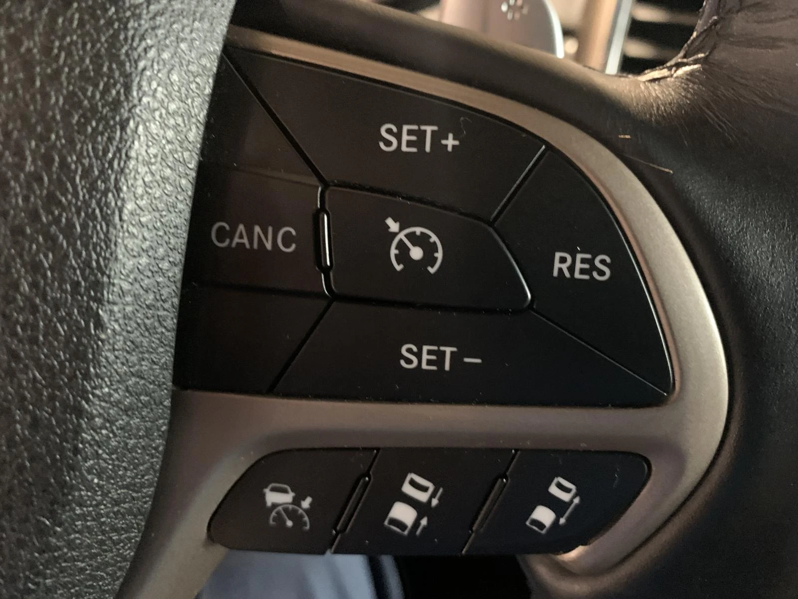 Jeep Grand cherokee SUMMIT| V6| DISTRONIK| HARMAN| PANO| BI-XENON | Mobile.bg � ����������� 6