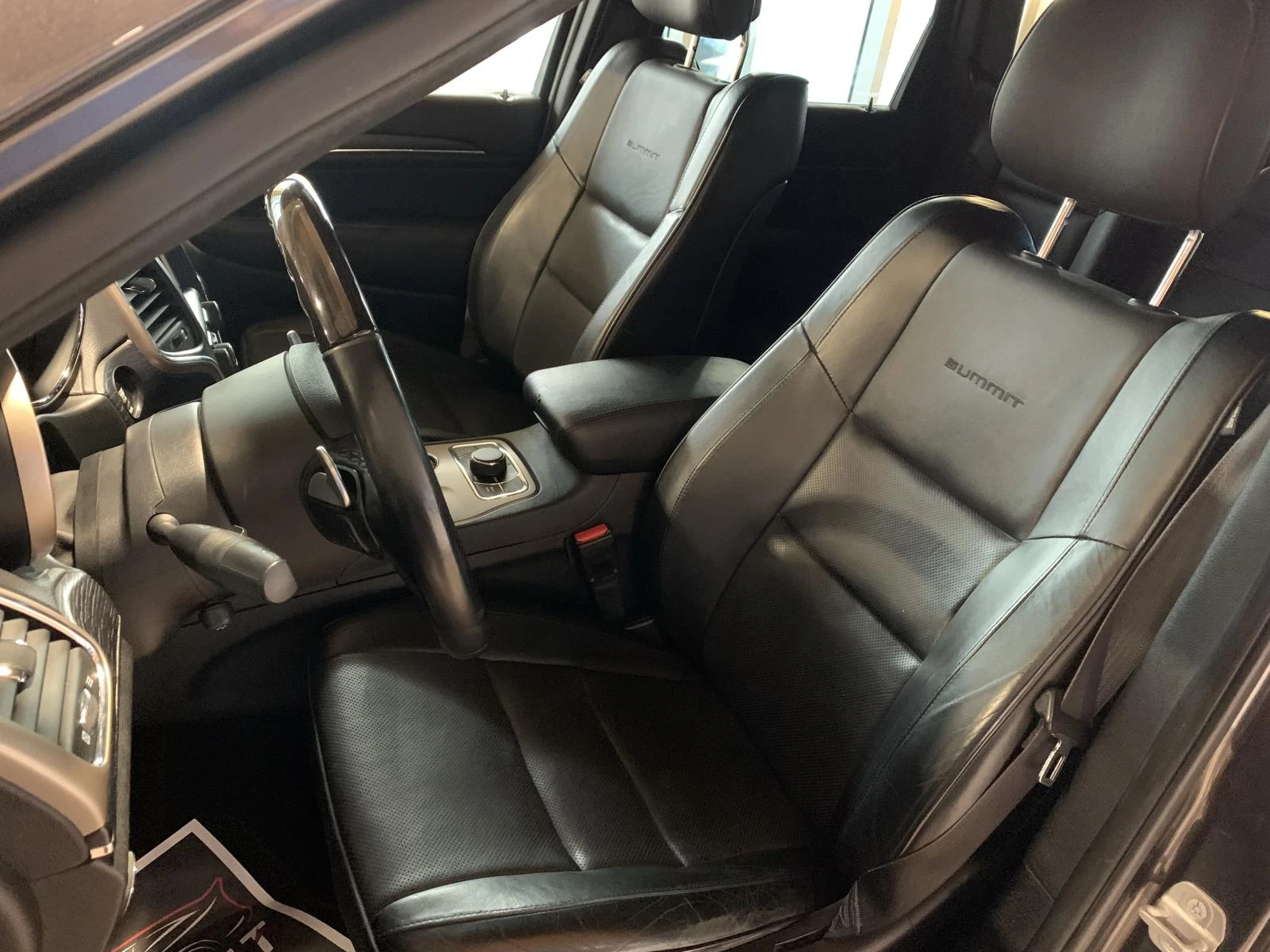 Jeep Grand cherokee SUMMIT| V6| DISTRONIK| HARMAN| PANO| BI-XENON | Mobile.bg � ����������� 11