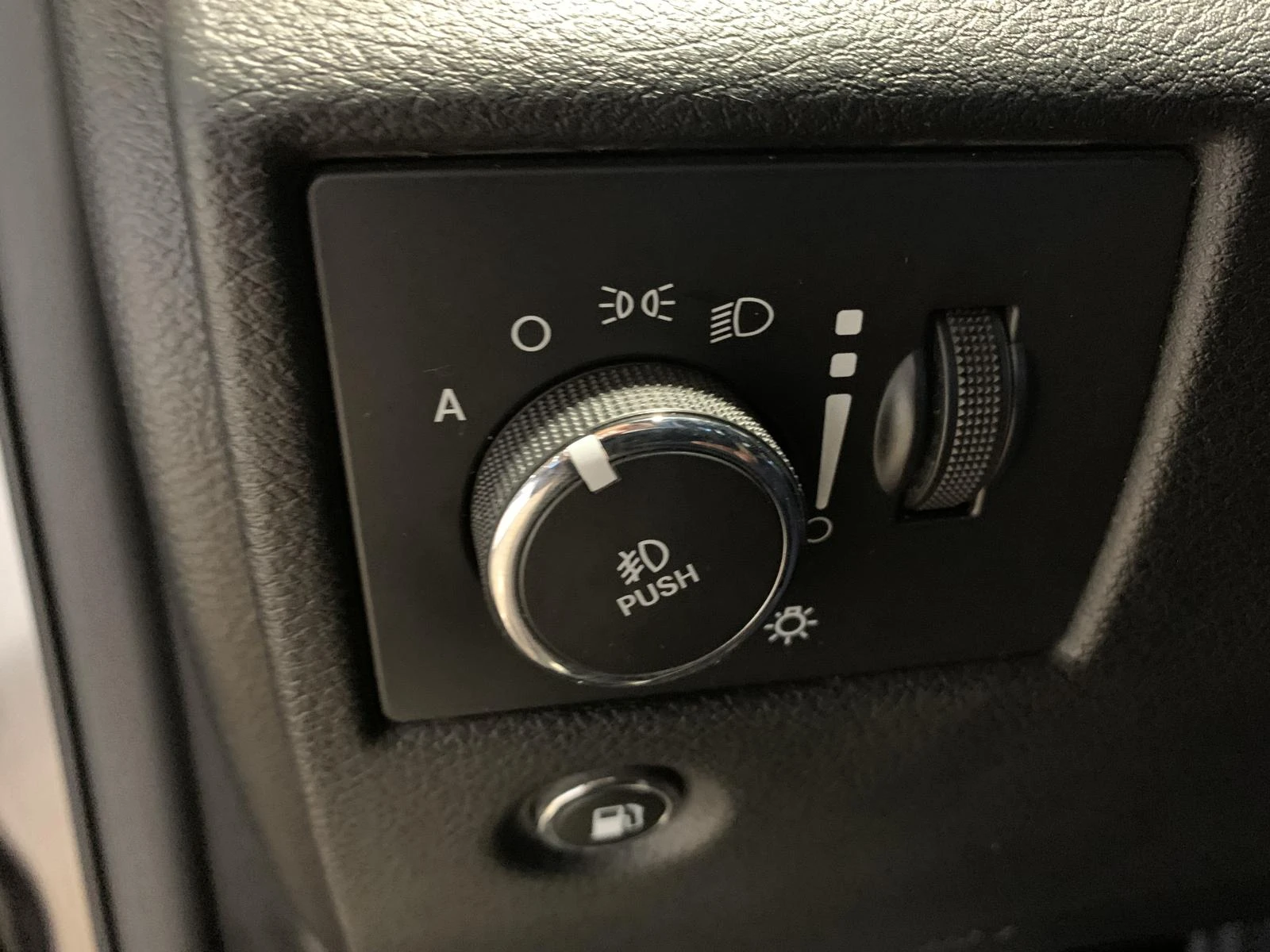 Jeep Grand cherokee SUMMIT| V6| DISTRONIK| HARMAN| PANO| BI-XENON | Mobile.bg � ����������� 8