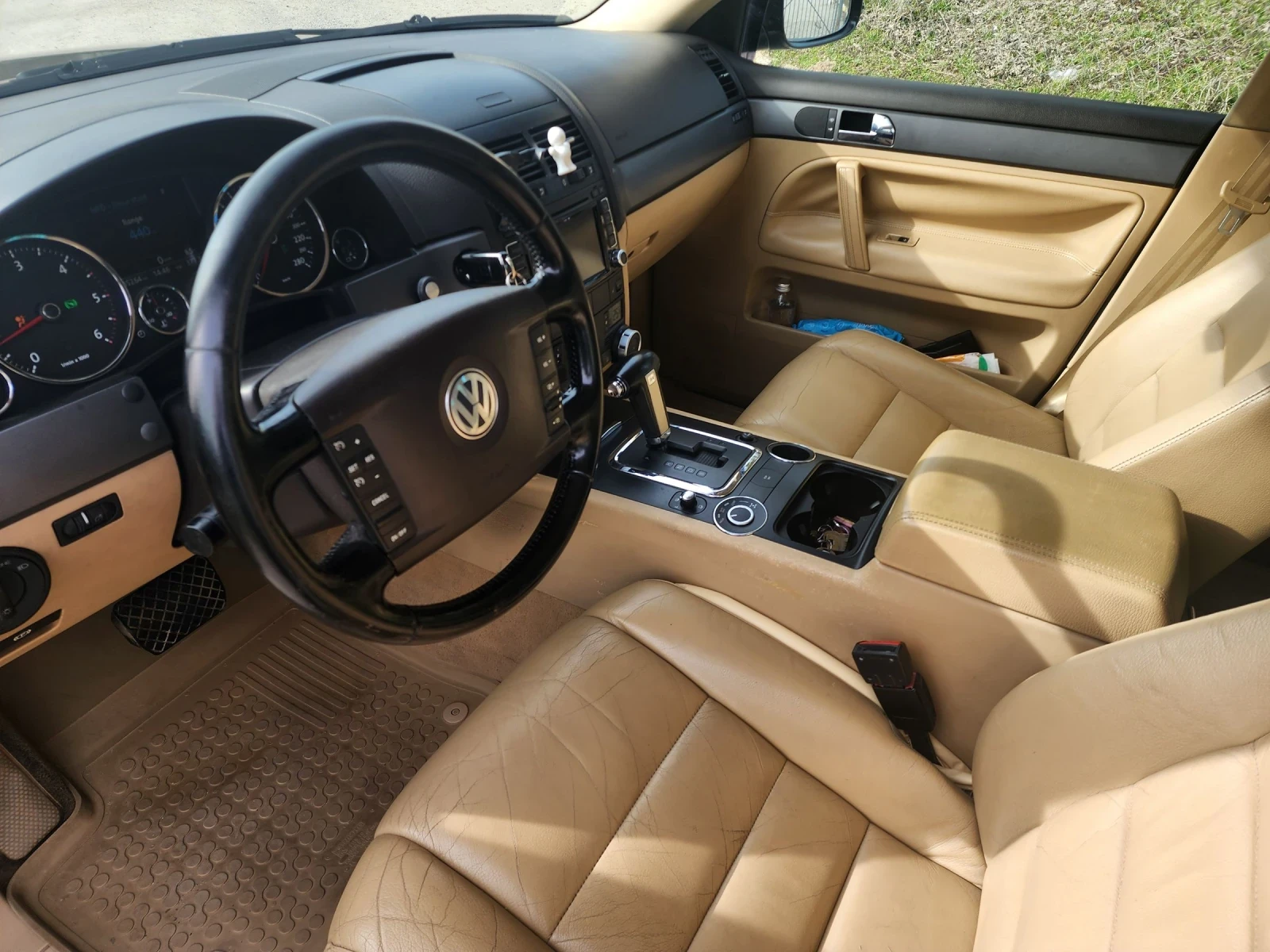 VW Touareg R5 TOP на Пружини, снимка 10 - Автомобили и джипове - 53764984