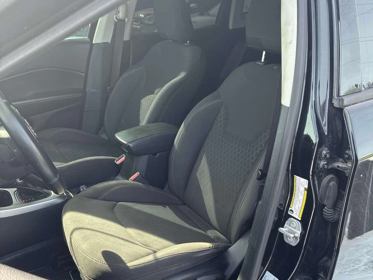 Jeep Compass * Sport * КАМЕРА * ПОДГРЕВИ * ПАМЕТ, снимка 14 - Автомобили и джипове - 54021246