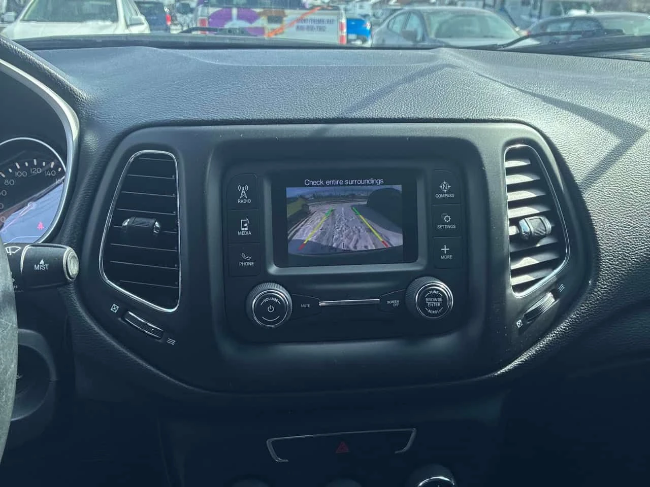 Jeep Compass * Sport * КАМЕРА * ПОДГРЕВИ * ПАМЕТ, снимка 9 - Автомобили и джипове - 54021246