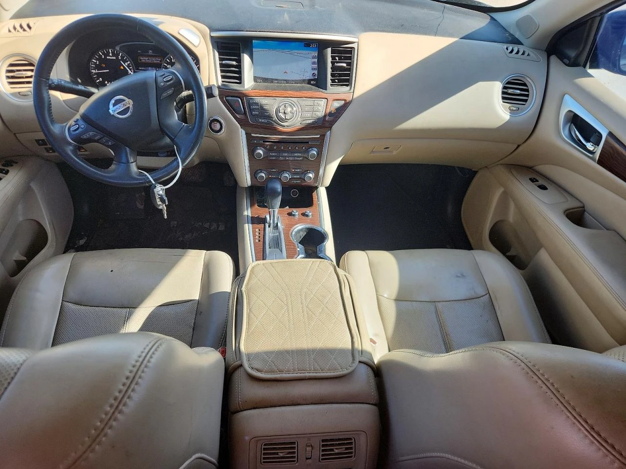 Nissan Pathfinder 3.5l Platinum, снимка 8 - Автомобили и джипове - 54413788