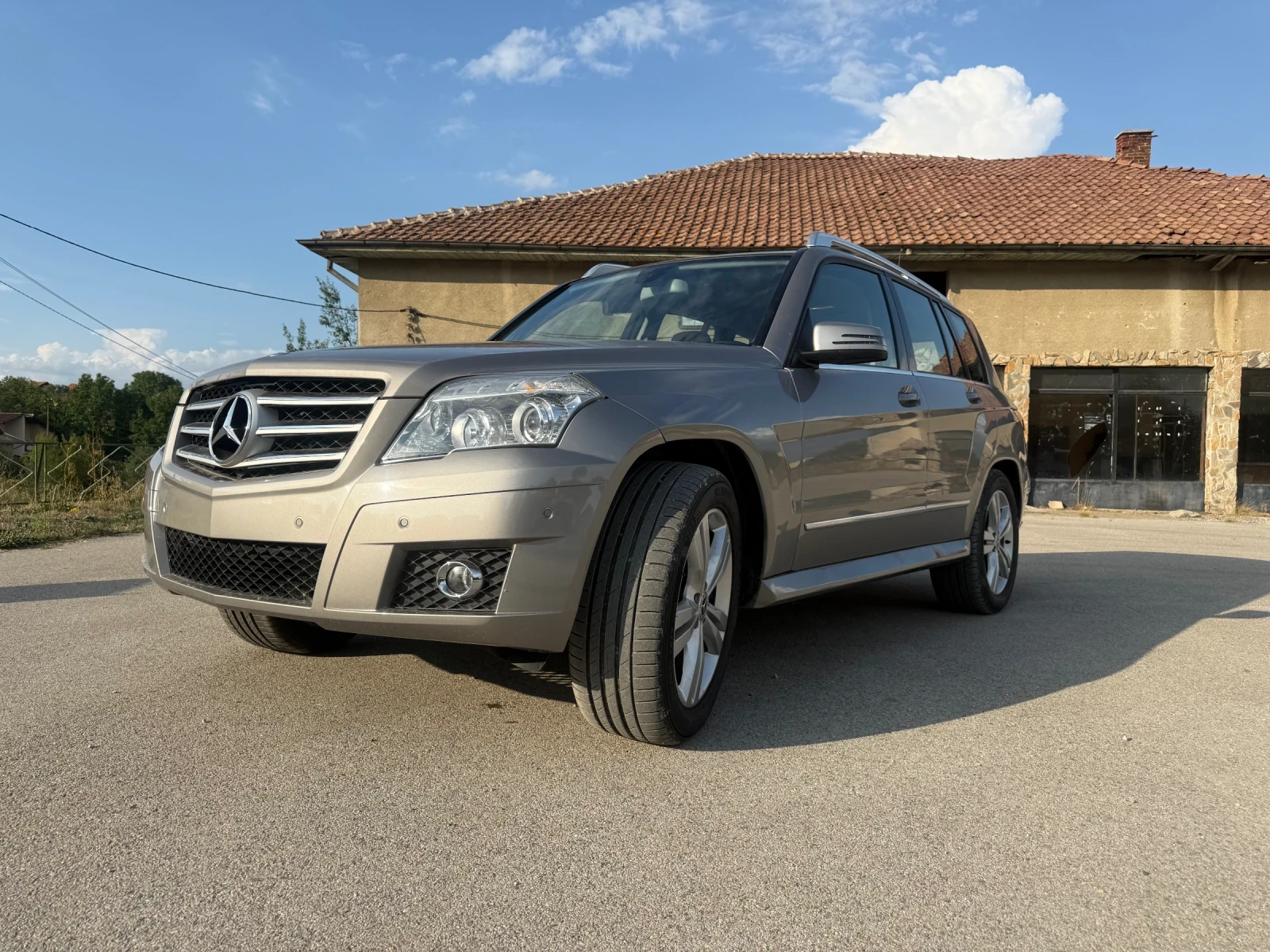 Mercedes-Benz GLK, снимка 2 - Автомобили и джипове - 54658532
