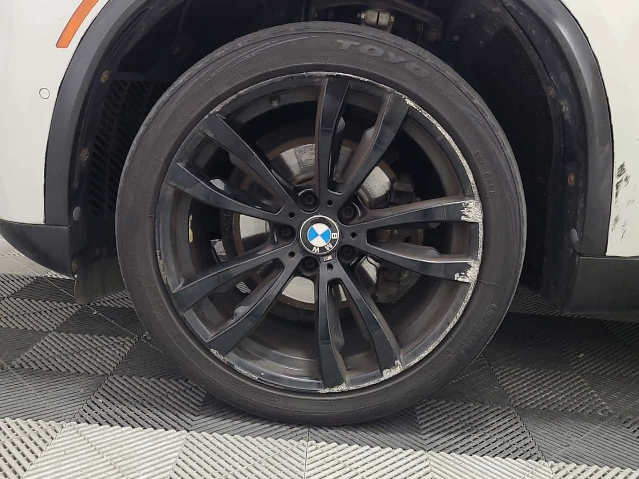 BMW X5 XDRIVE35I / 360 / Harman Kardon / АВТОКРЕДИТ , снимка 6 - Автомобили и джипове - 54923498